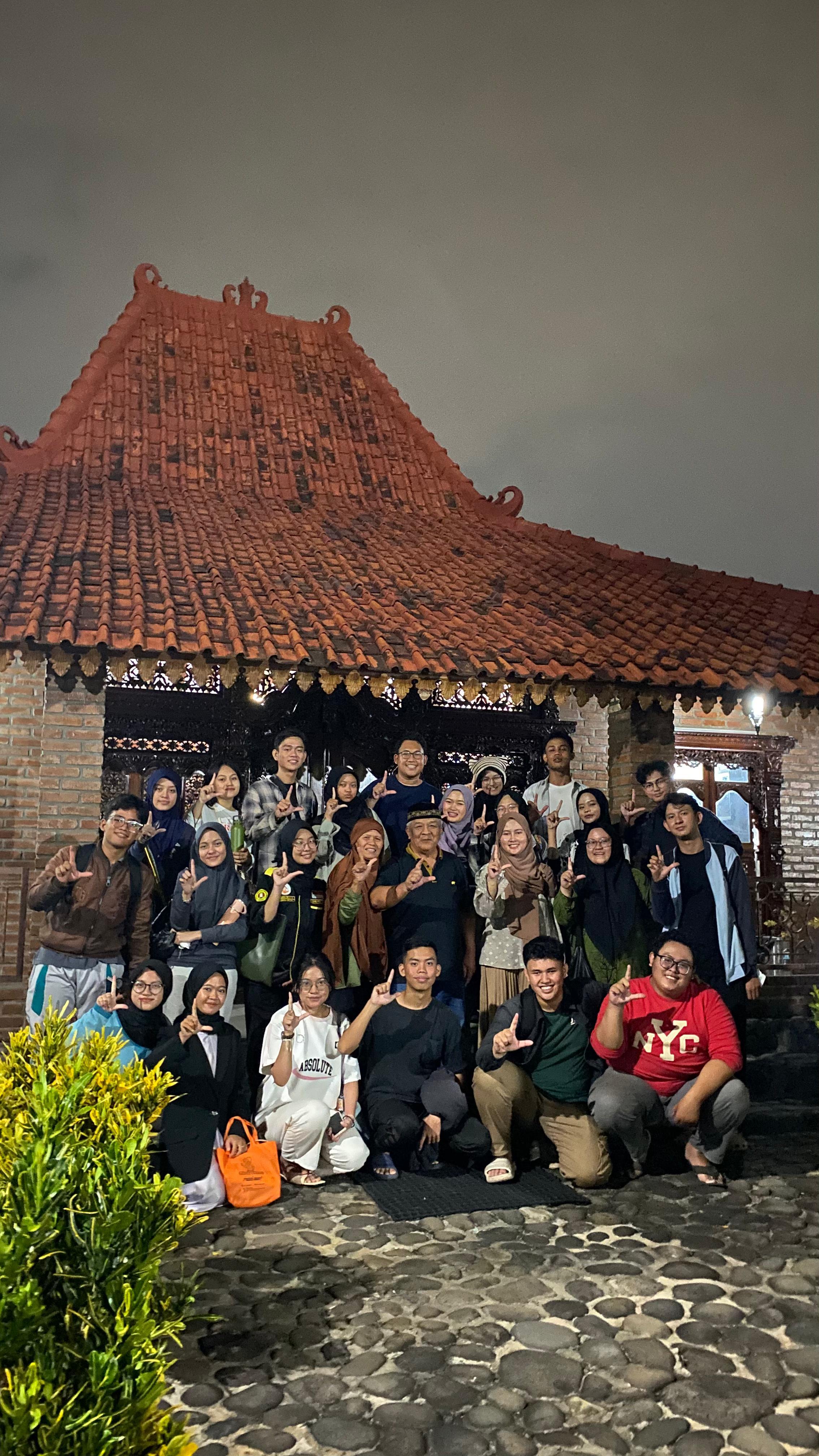 Galeri 9